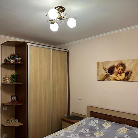 Comfortable Apartment In Кишинів Екстер'єр фото